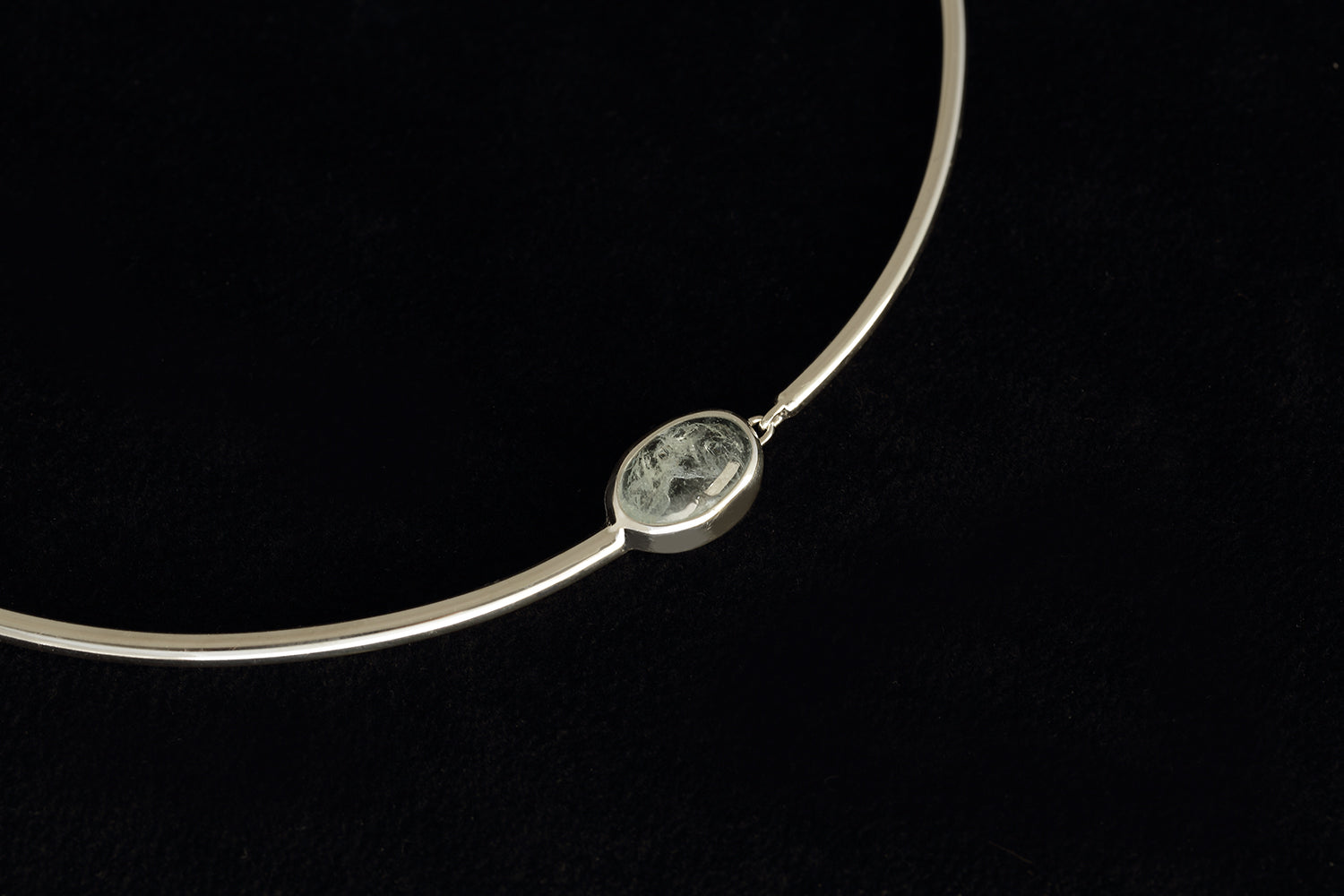 OVAL AQUAMARINE NECKLACE - MIRTA jewelry