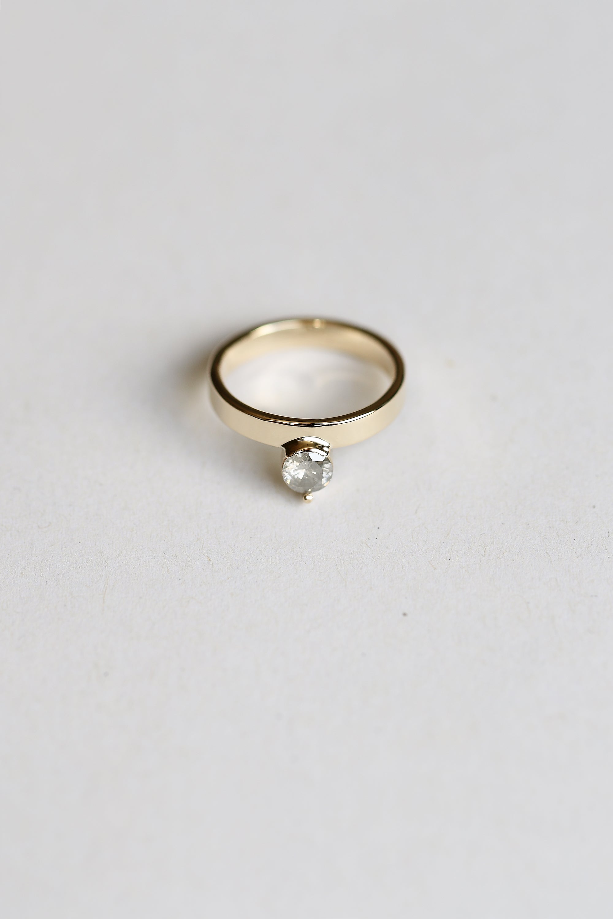 GREY DIAMOND RING - MIRTA jewelry