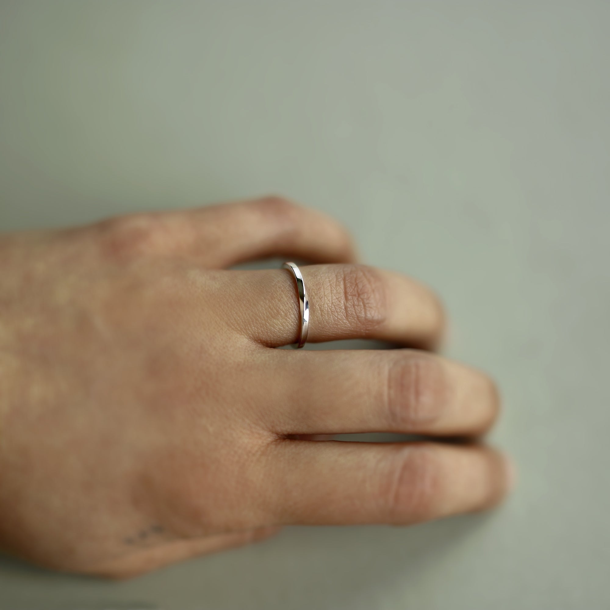 SMALL TORSION RING - MIRTA jewelry