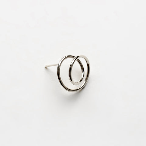 SMALL ORBIT EARRING