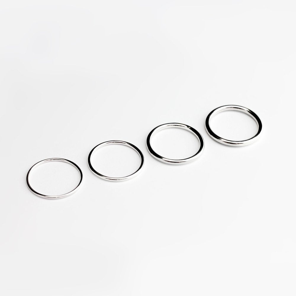 ESSENTIAL ROUND SILVER BAND RING - MIRTA jewelry