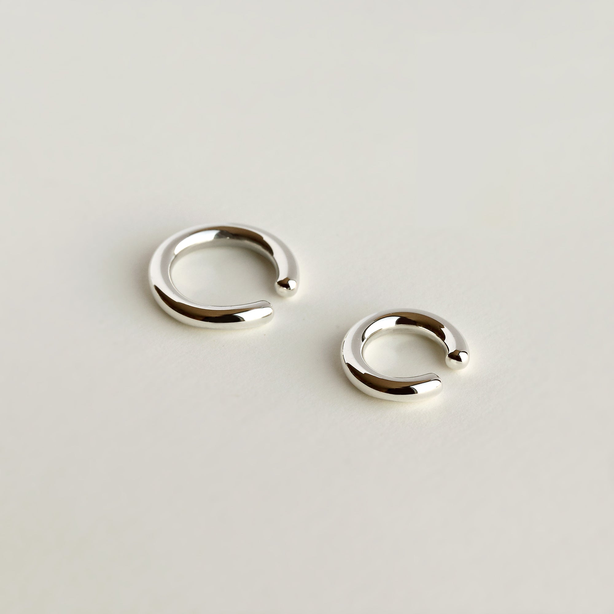 LARGE HUG EAR CUFF - MIRTA jewelry