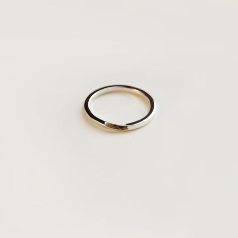 SMALL TORSION RING