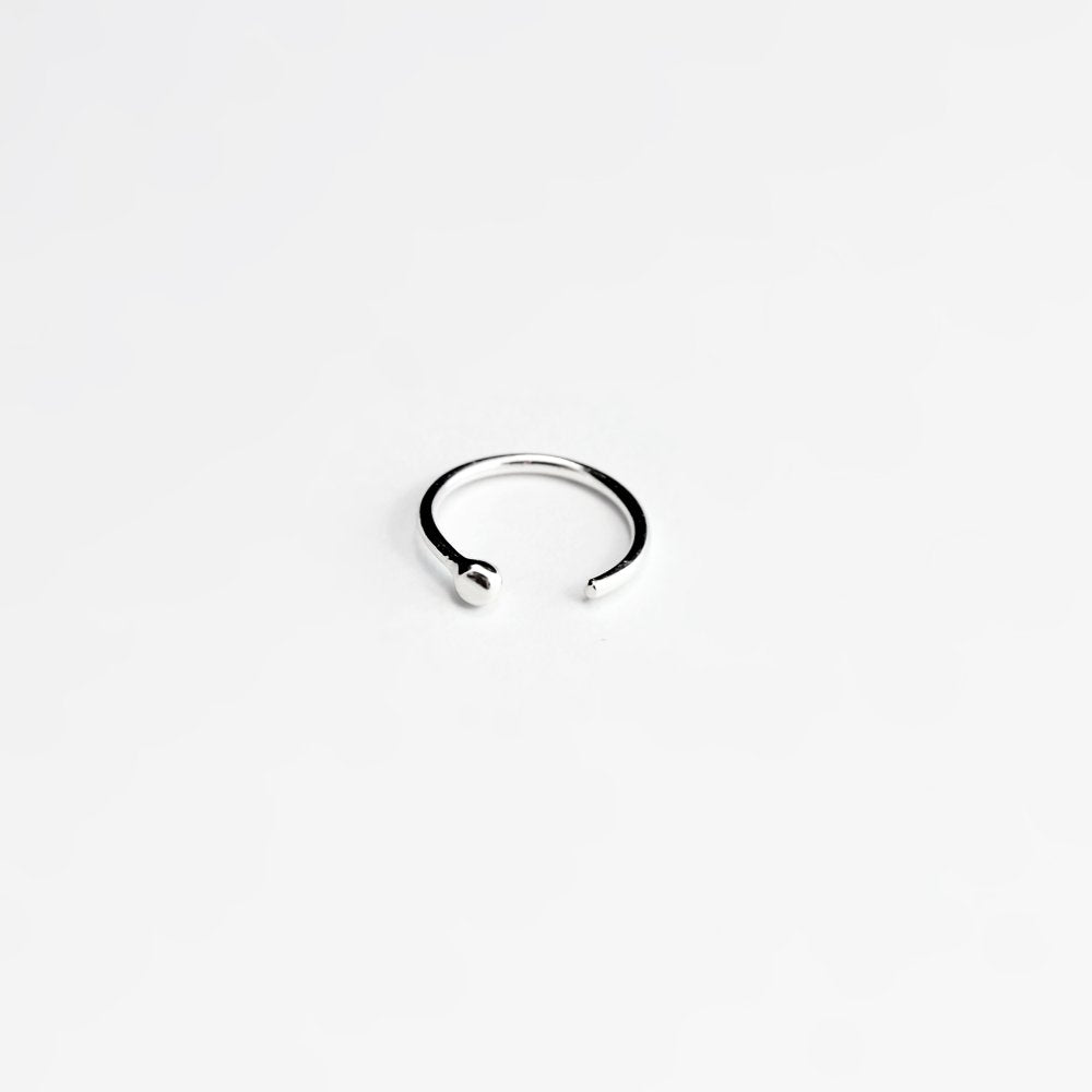 ESSENTIAL DOT SILVER HOOP EARRING - MIRTA jewelry