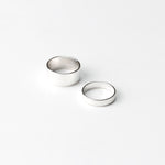 ESSENTIAL SILVER FLAT BAND RING