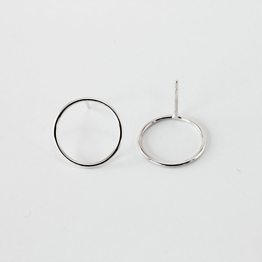 SILVER CIRCLES EARRINGS - MIRTA jewelry
