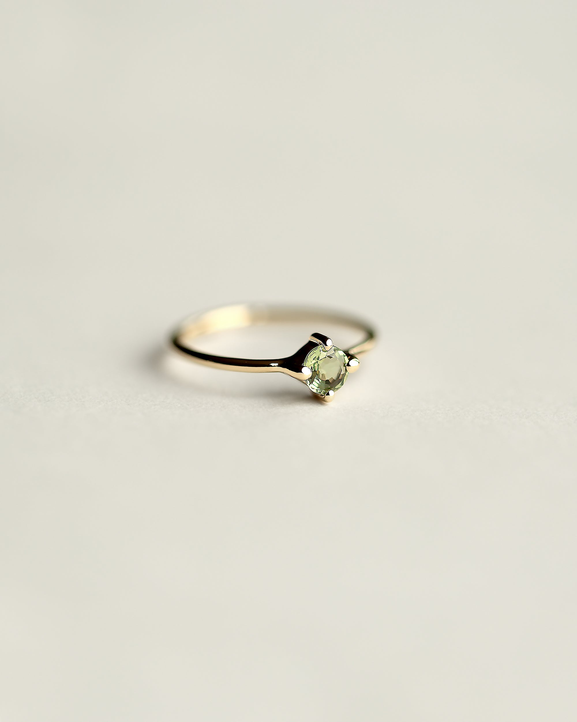 GREEN SAPPHIRE SOLITAIRE RING - MIRTA jewelry