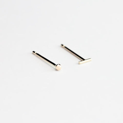 ESSENTIAL DOT GOLD STUD EARRING