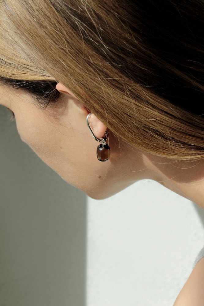 SMOKY QUARTZ HUG EARRING - MIRTA jewelry