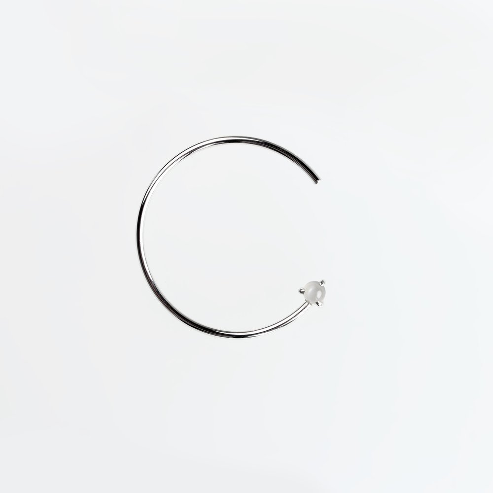 CIRCLE MOONSTONE SILVER EARRING - MIRTA jewelry