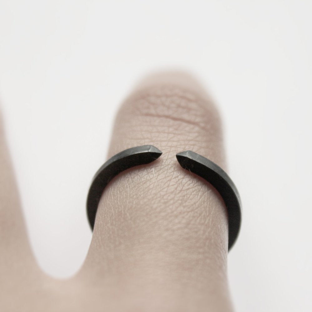 TWO CLOSE OXIDIZED RING - MIRTA jewelry