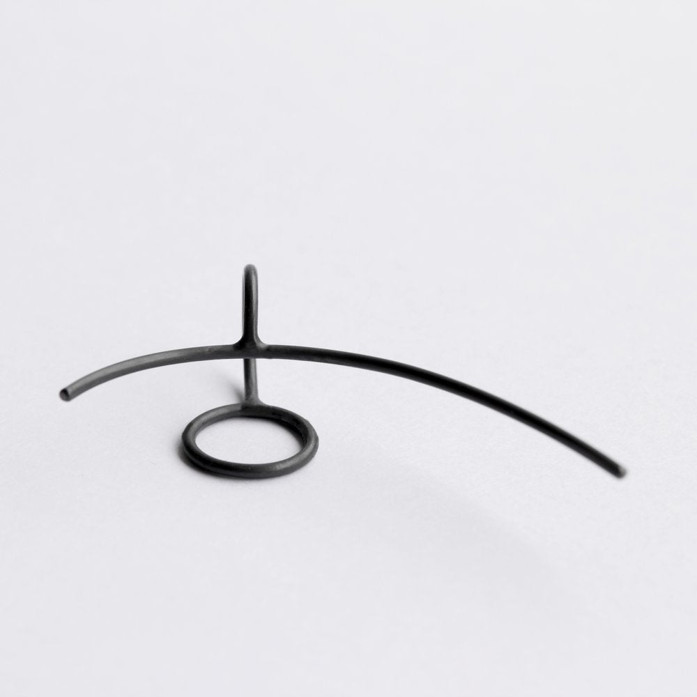 CIRCLE & LONG LINE OXIDIZED EAR CUFF - MIRTA jewelry