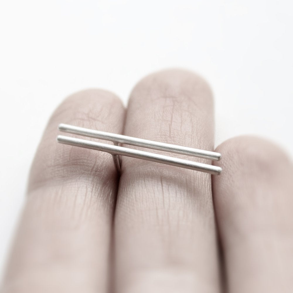 THIN LINE EARRING - MIRTA jewelry