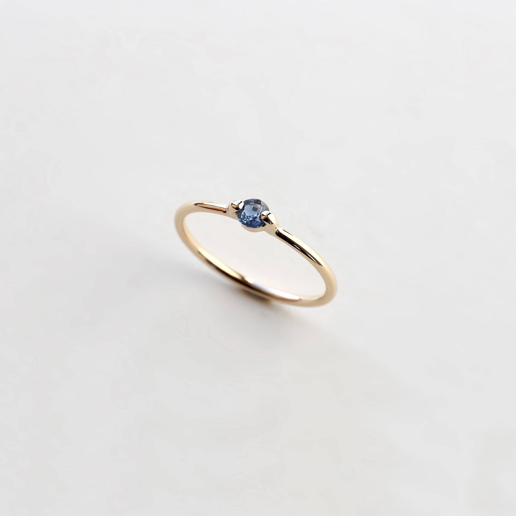 SAPPHIRE SOLITAIRE RING - MIRTA jewelry