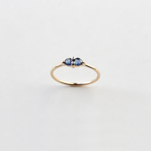 PAIRED SAPPHIRE RING