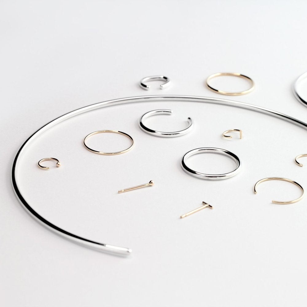 ESSENTIAL DOT GOLD HOOP EARRING - MIRTA jewelry