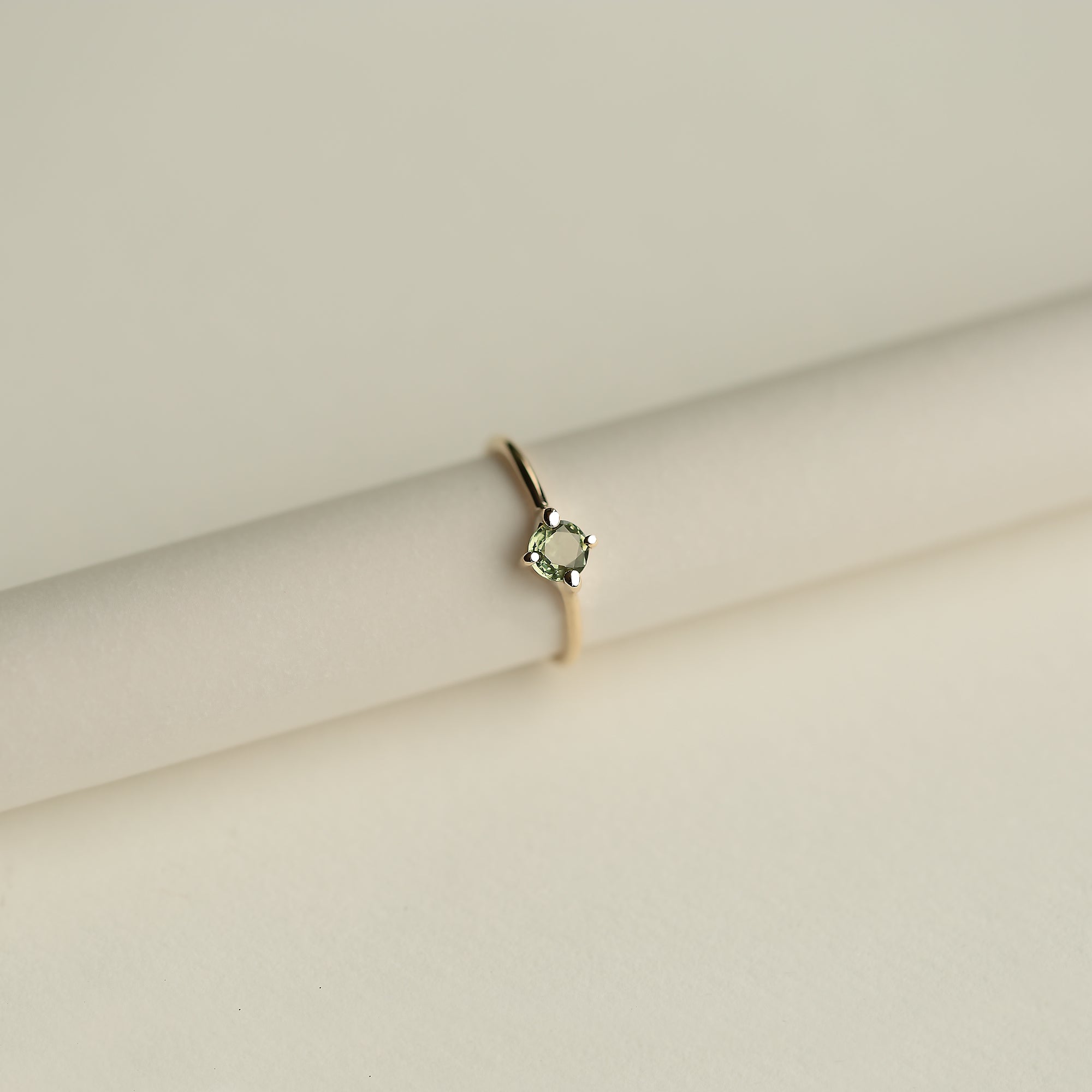 GREEN SAPPHIRE SOLITAIRE RING - MIRTA jewelry