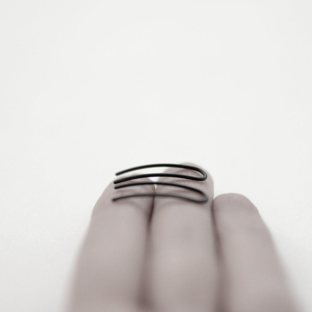 LINE 03 OXIDIZED EARRING - MIRTA jewelry