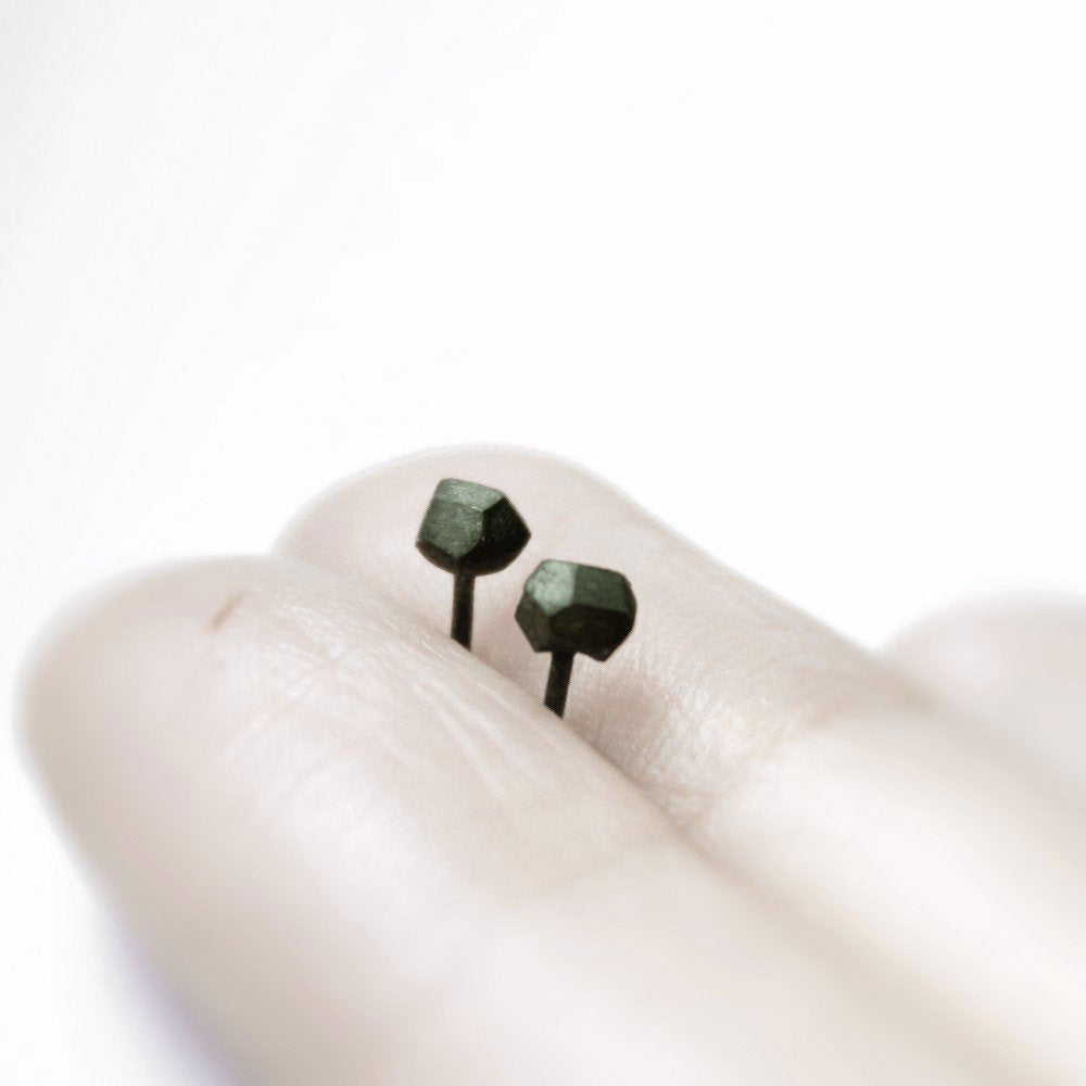 BLACK ROCKS EARRINGS - MIRTA jewelry