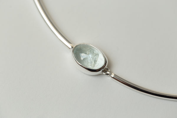 OVAL AQUAMARINE NECKLACE