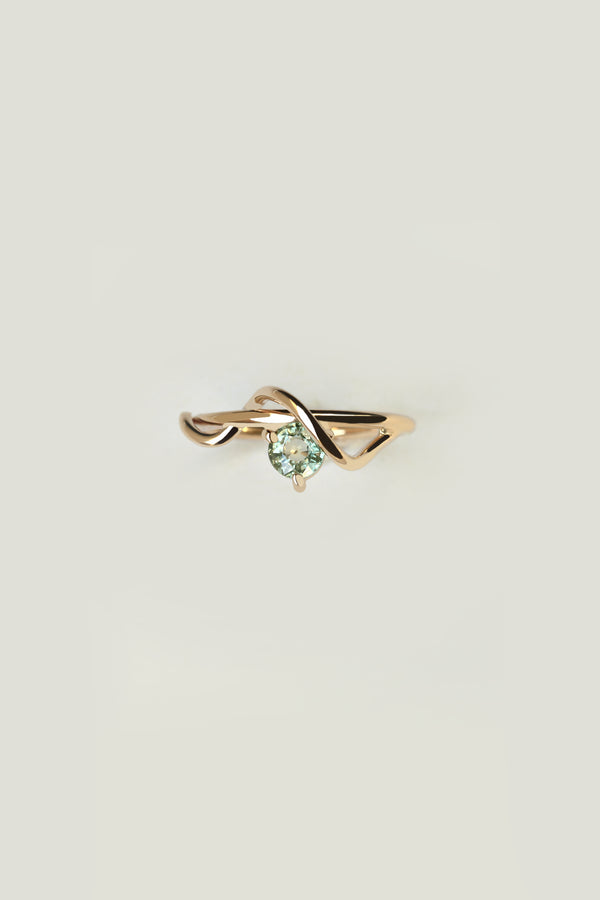 GREEN SAPPHIRE VINE RING