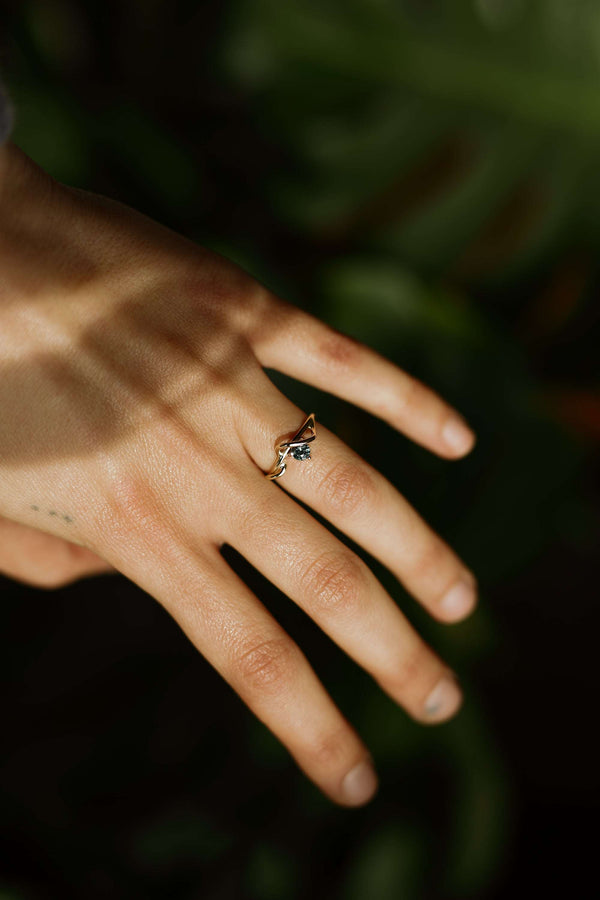 SAPPHIRE VINE RING - MIRTA jewelry