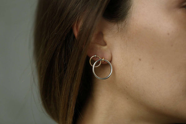 SILVER LARGE KINETIC HOOP EARRING - MIRTA jewelry