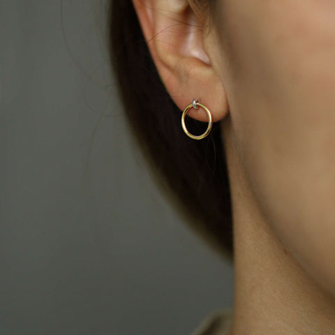 GOLD SMALL KINETIC HOOP EARRING