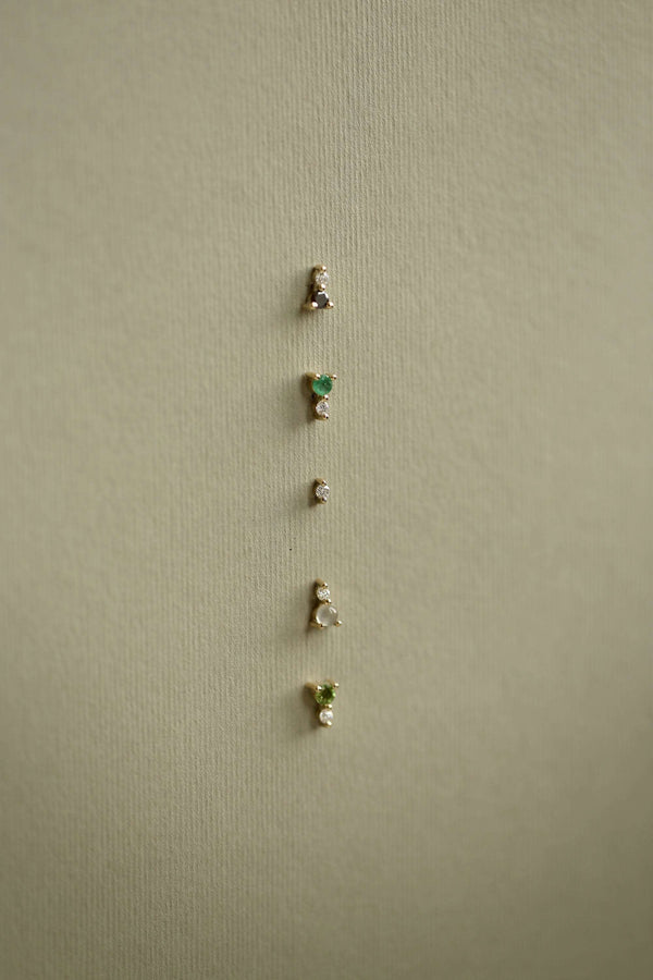 EMERALD AND DIAMOND STUD - MIRTA jewelry