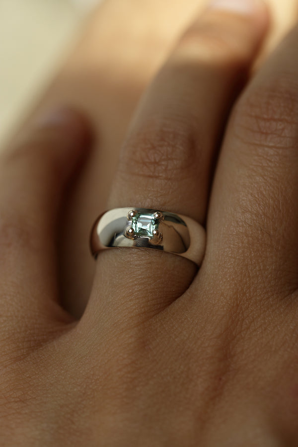 WIDE TOURMALINE RING