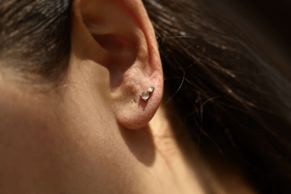 MOONSTONE AND DIAMOND STUD - MIRTA jewelry