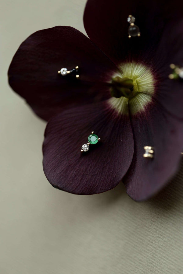 EMERALD AND DIAMOND STUD - MIRTA jewelry