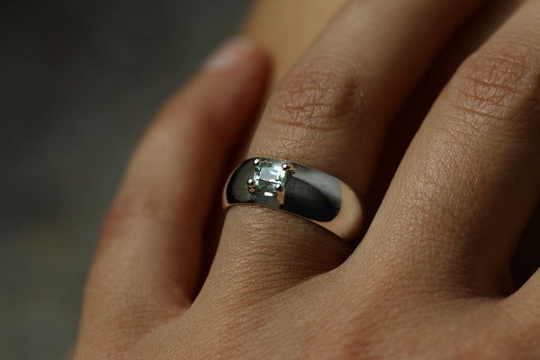 WIDE TOURMALINE RING