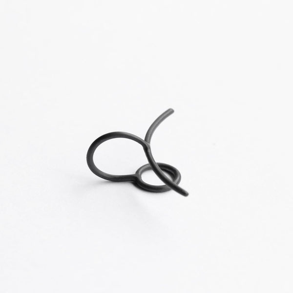 CIRCLE & LINE OXIDIZED EAR CUFF - MIRTA jewelry